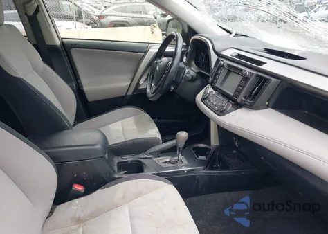 2018 Toyota Rav4 Xle from USA, damaged, VIN JTMRFREV3JJ227791